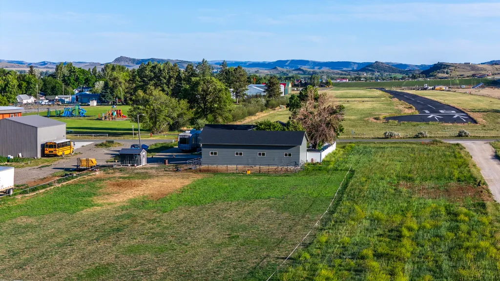 601 W Park Avenue Bridger MT 59014