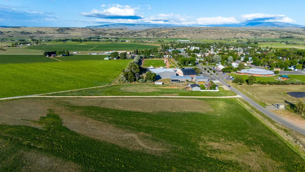 601 W Park Avenue Bridger MT 59014
