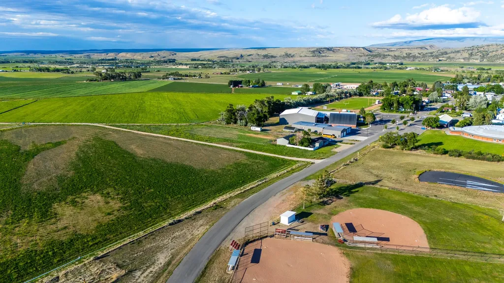 601 W Park Avenue Bridger MT 59014