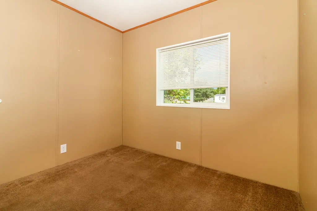 220 Gunsite Loop Kalispell MT 59901