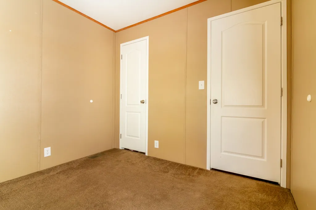 220 Gunsite Loop Kalispell MT 59901