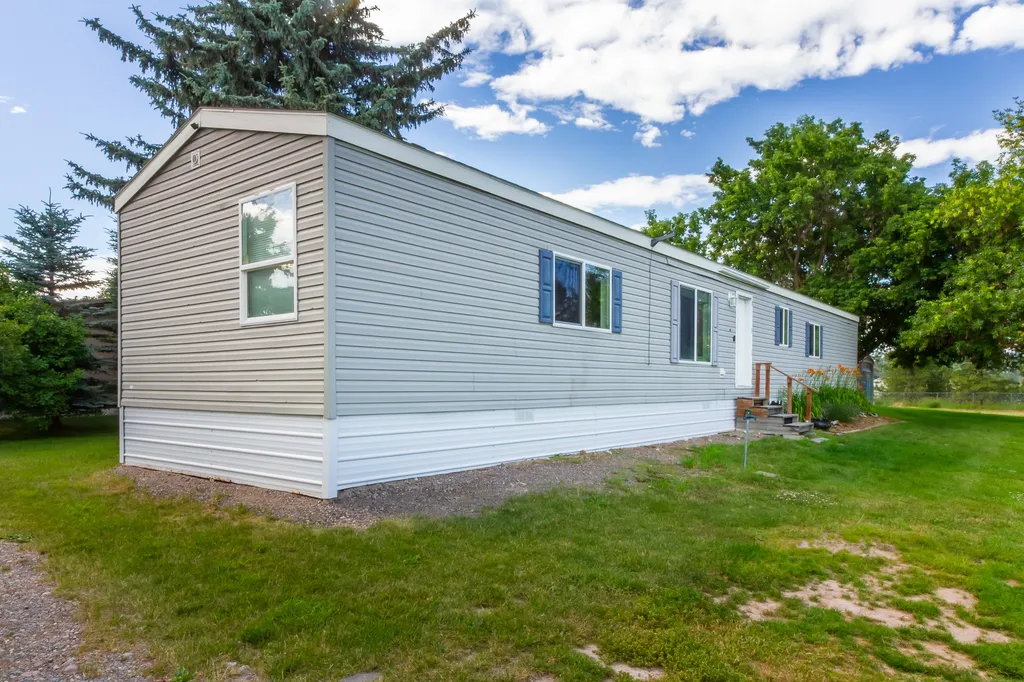 220 Gunsite Loop Kalispell MT 59901
