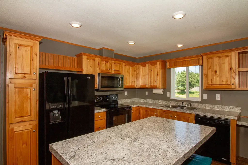 220 Gunsite Loop Kalispell MT 59901