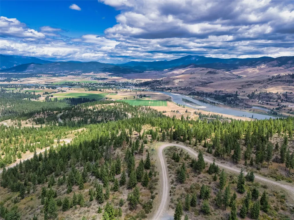 Lot 8 Bighorn Bluff Road Plains MT 59859