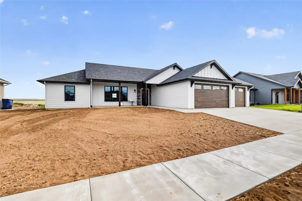 209 42nd Avenue NE Great Falls MT 59404