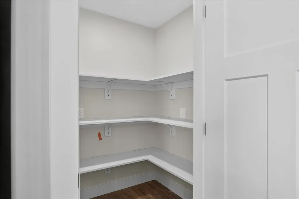 209 42nd Avenue NE Great Falls MT 59404
