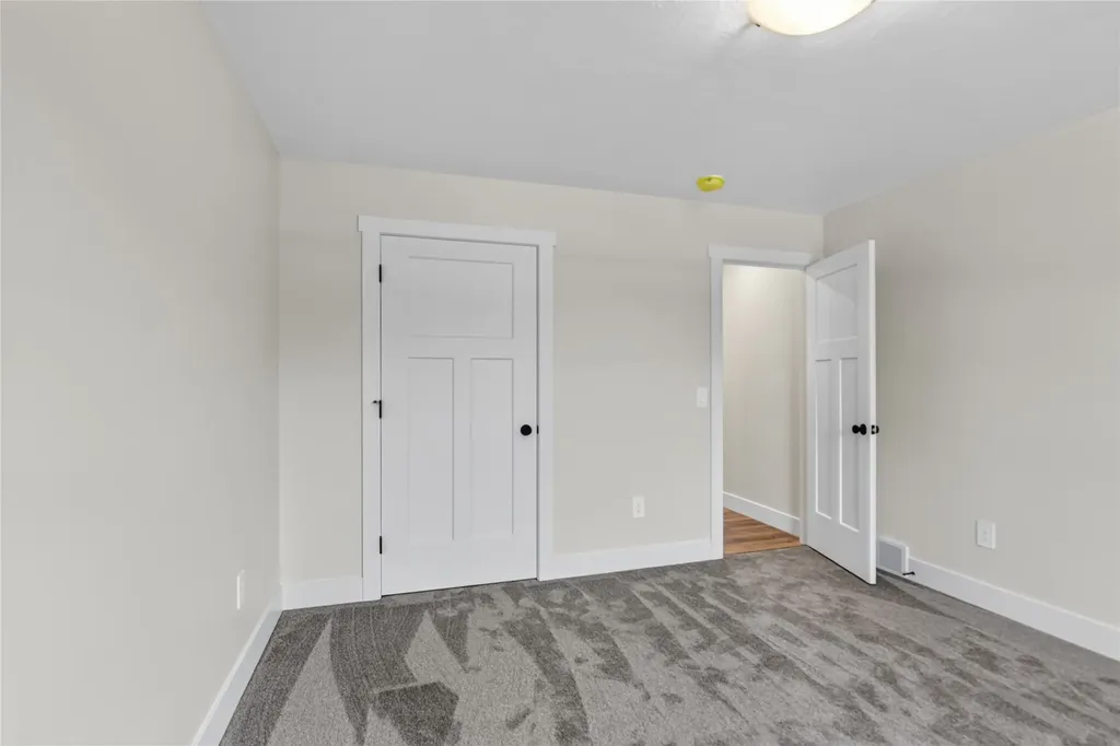 209 42nd Avenue NE Great Falls MT 59404