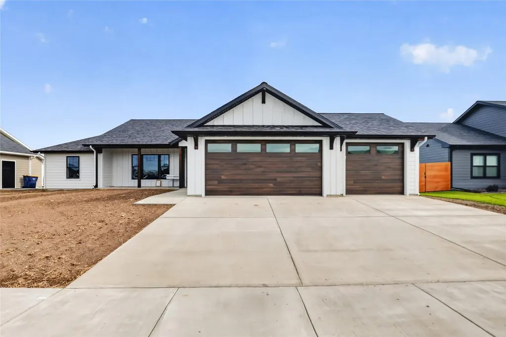 209 42nd Avenue NE Great Falls MT 59404