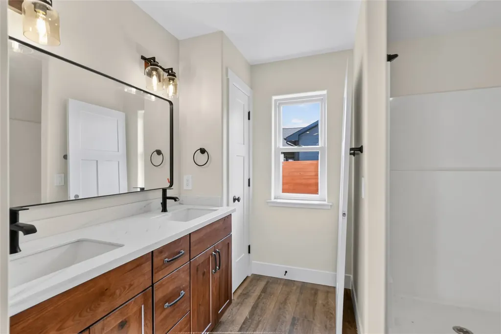 209 42nd Avenue NE Great Falls MT 59404