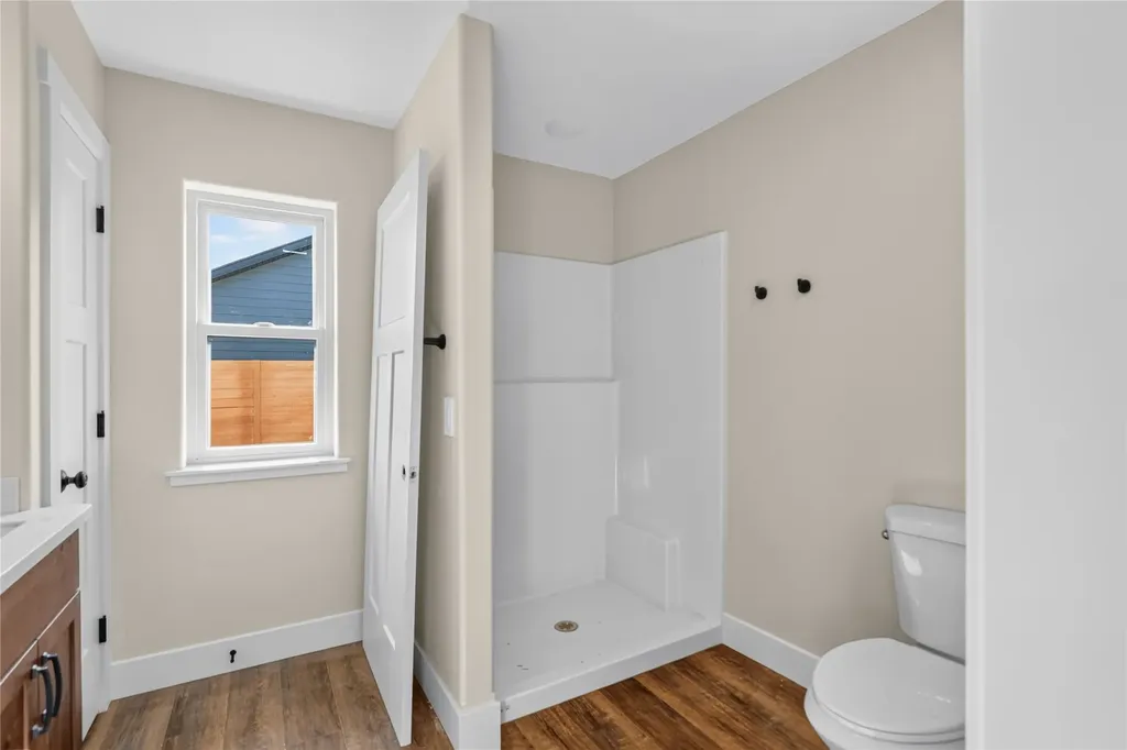 209 42nd Avenue NE Great Falls MT 59404