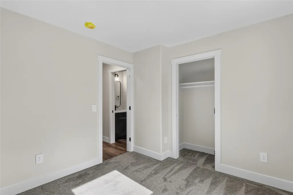 209 42nd Avenue NE Great Falls MT 59404