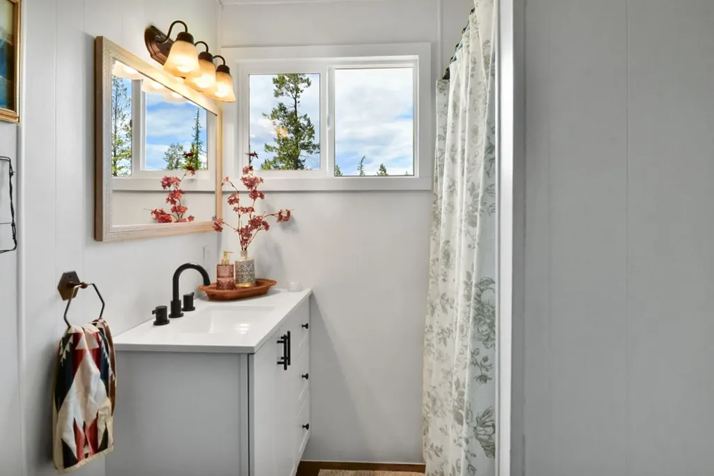 1563 Foys Lake Road Kalispell MT 59901