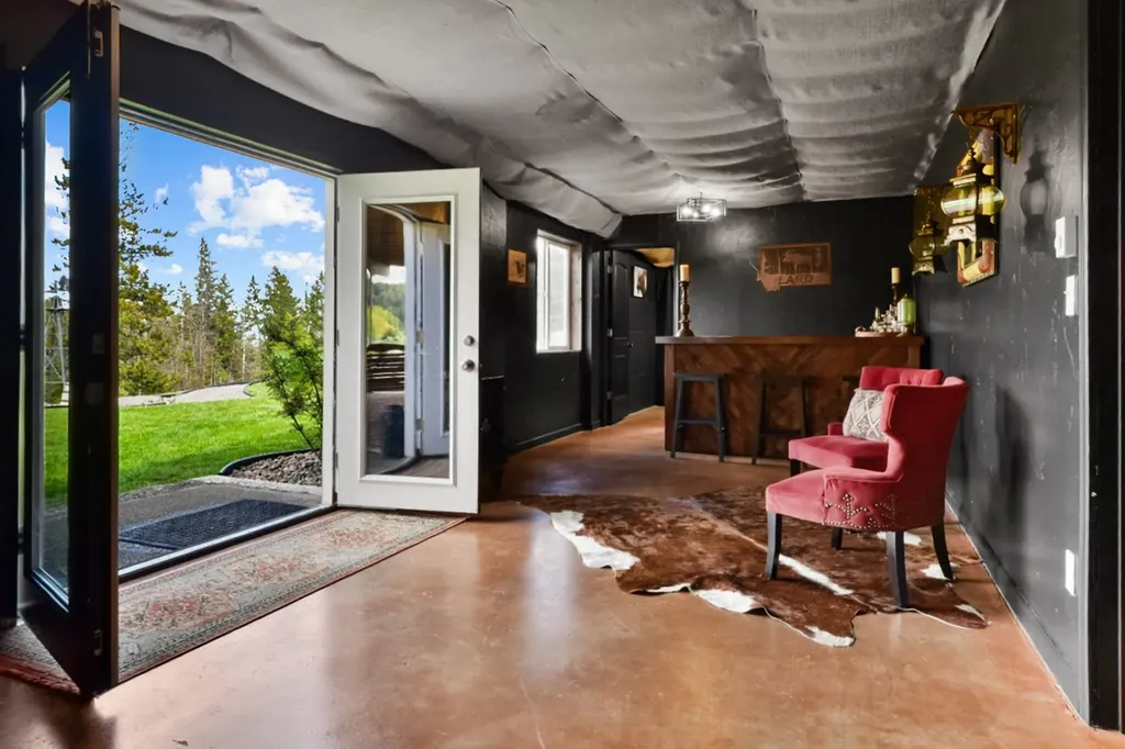 1563 Foys Lake Road Kalispell MT 59901