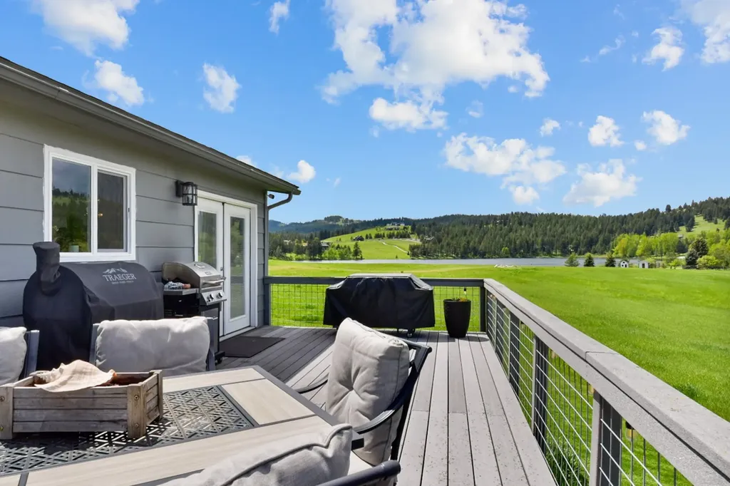 1563 Foys Lake Road Kalispell MT 59901