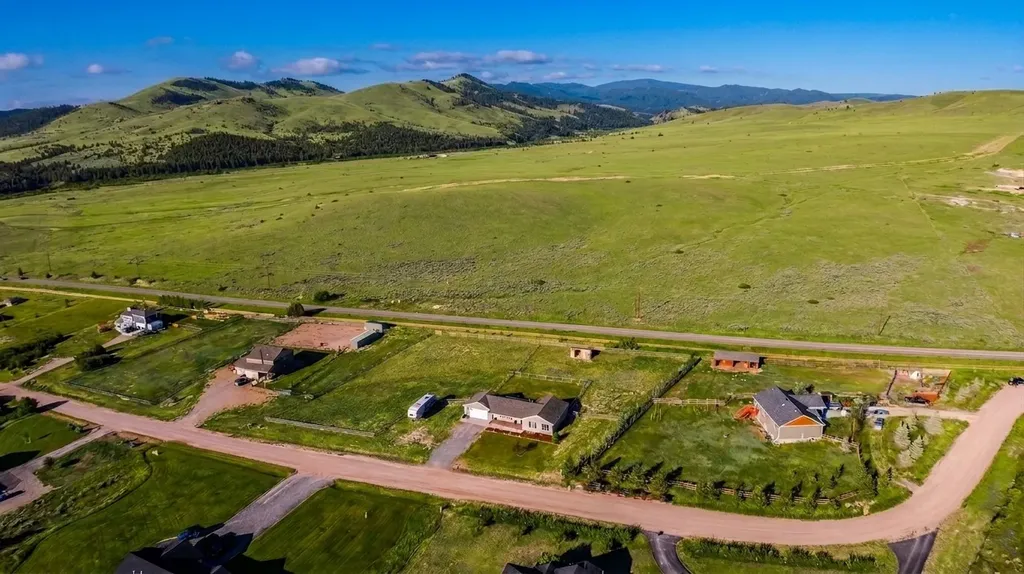 5232 Stallion Ridge Drive Helena MT 59602