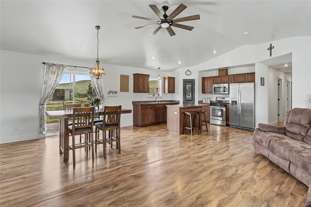5232 Stallion Ridge Drive Helena MT 59602