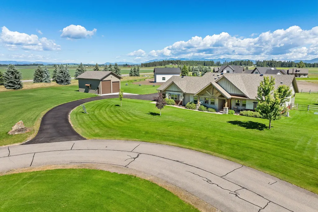 21 Towering Pine Court Kalispell MT 59901
