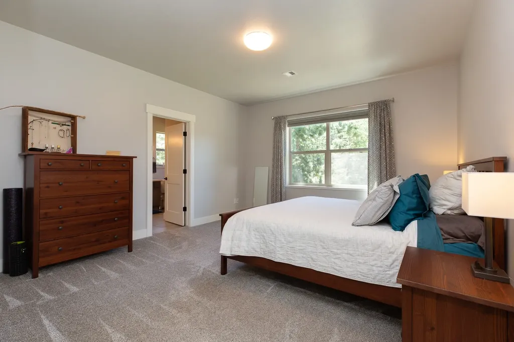 1117 Reardon Lane Alberton MT 59820
