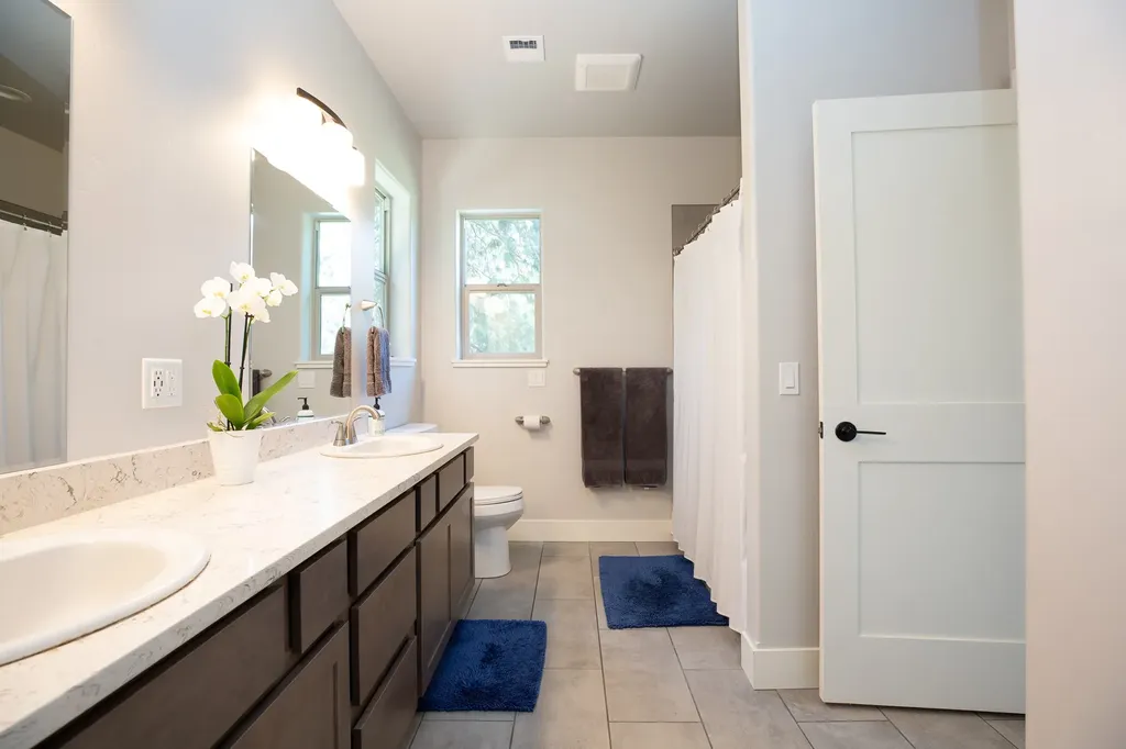 1117 Reardon Lane Alberton MT 59820