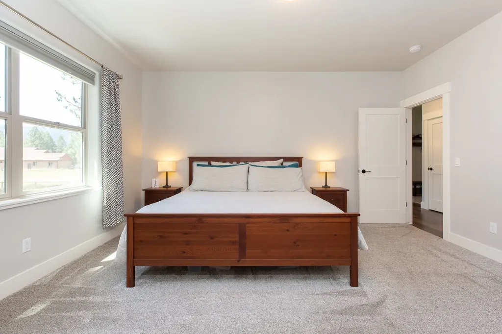 1117 Reardon Lane Alberton MT 59820