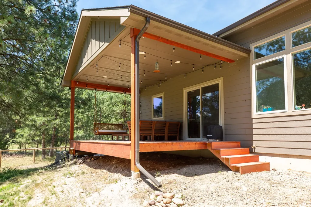 1117 Reardon Lane Alberton MT 59820