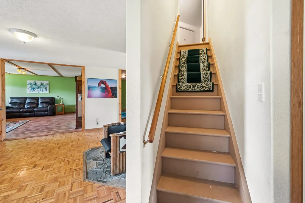 117 S Cleveland Street Boulder MT 59632