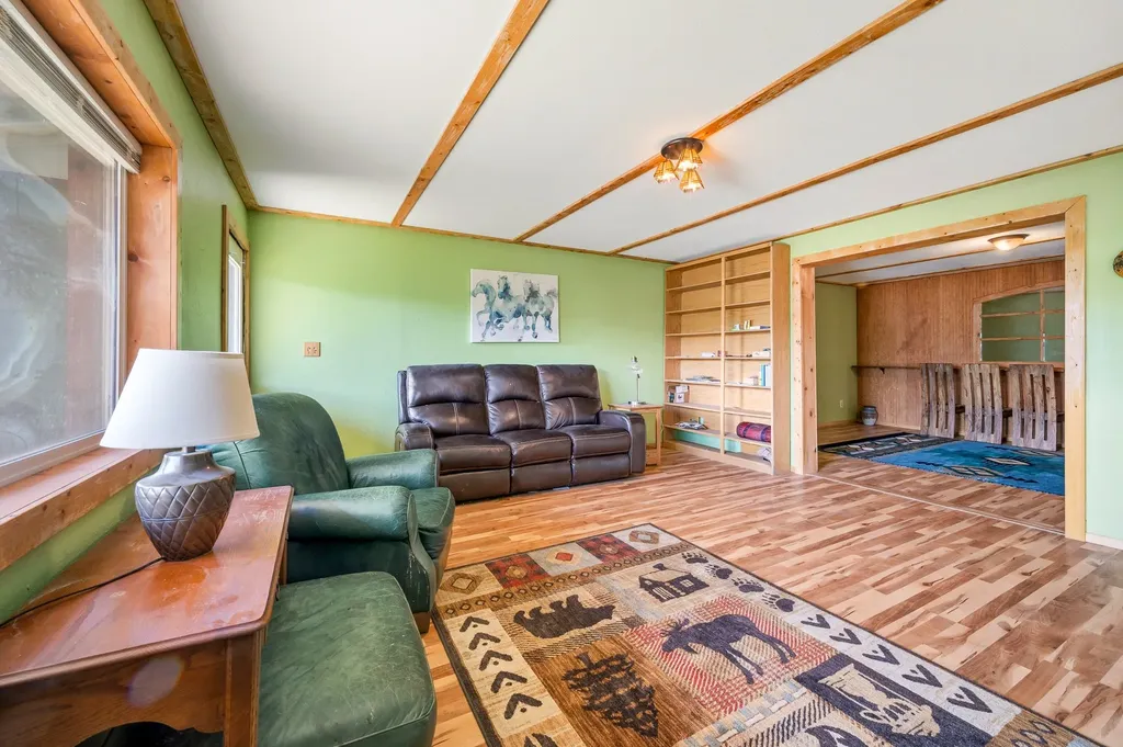 117 S Cleveland Street Boulder MT 59632
