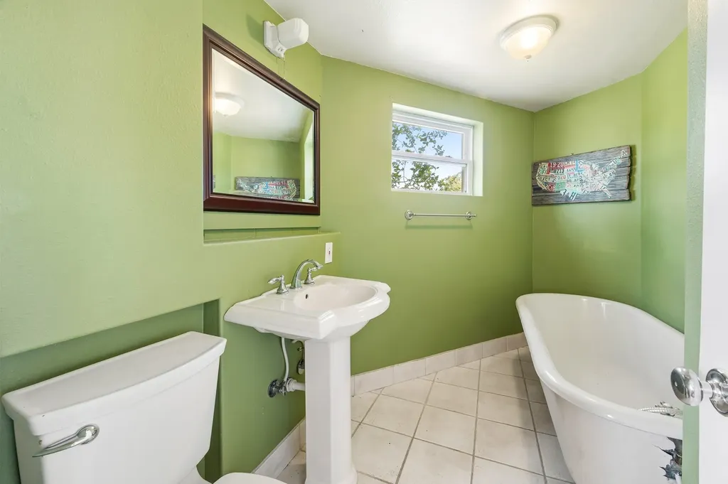 117 S Cleveland Street Boulder MT 59632