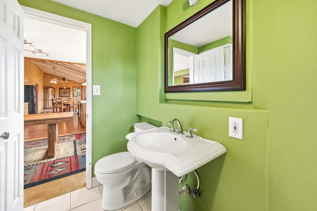 117 S Cleveland Street Boulder MT 59632