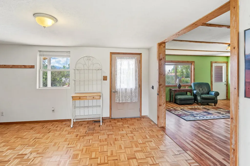 117 S Cleveland Street Boulder MT 59632