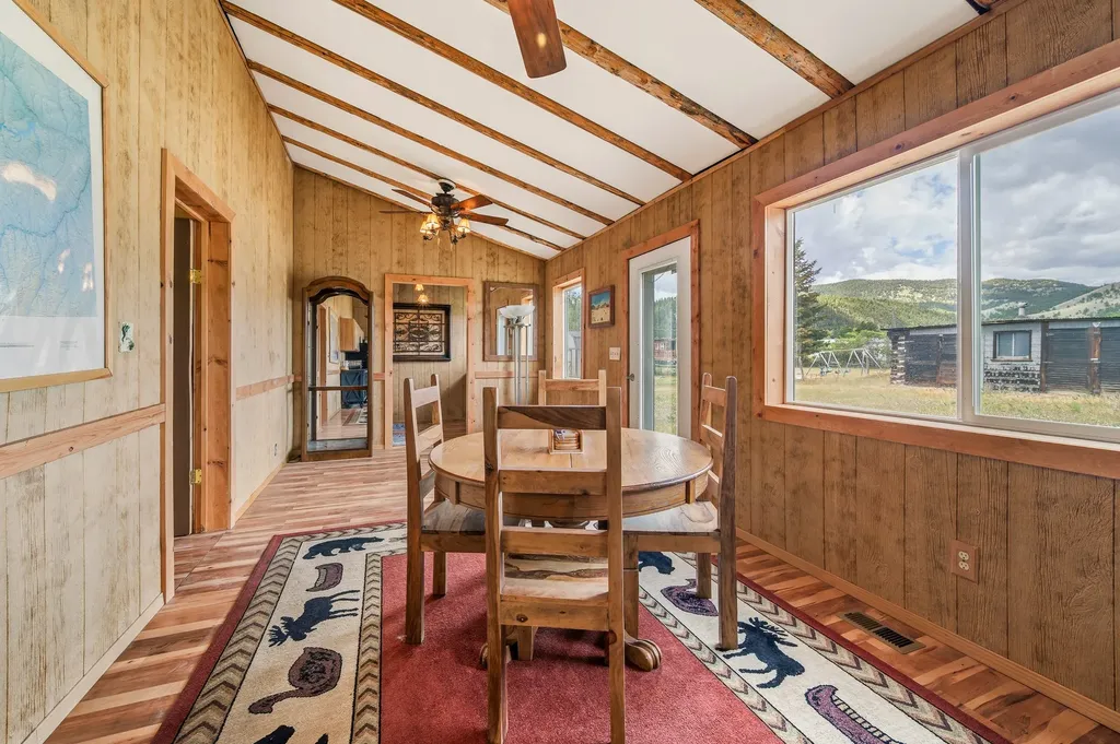 117 S Cleveland Street Boulder MT 59632