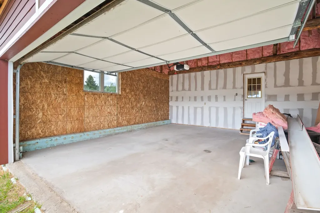 117 S Cleveland Street Boulder MT 59632