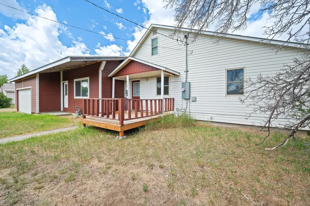 117 S Cleveland Street Boulder MT 59632