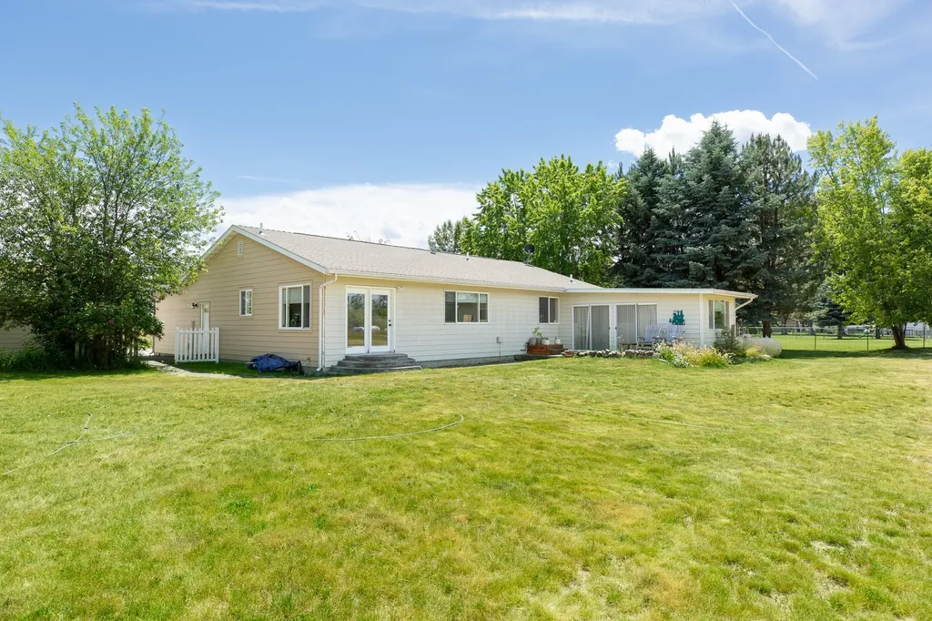 16025 Broken Arrow Lane Frenchtown MT 59834
