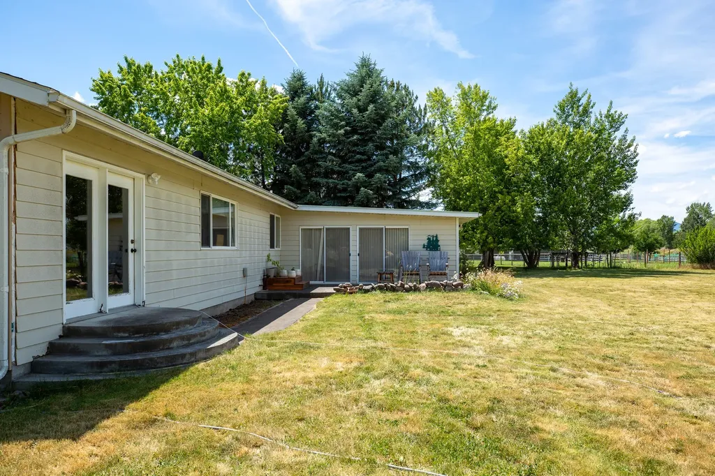 16025 Broken Arrow Lane Frenchtown MT 59834