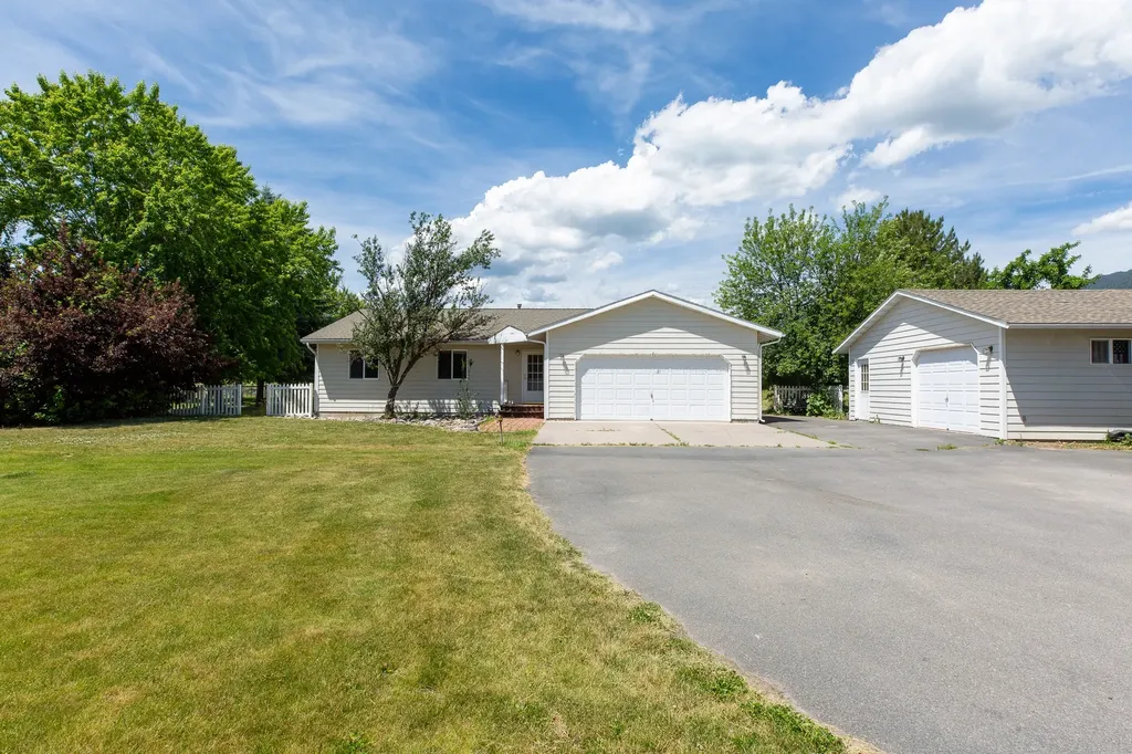 16025 Broken Arrow Lane Frenchtown MT 59834