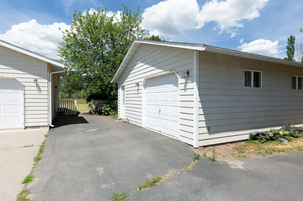16025 Broken Arrow Lane Frenchtown MT 59834