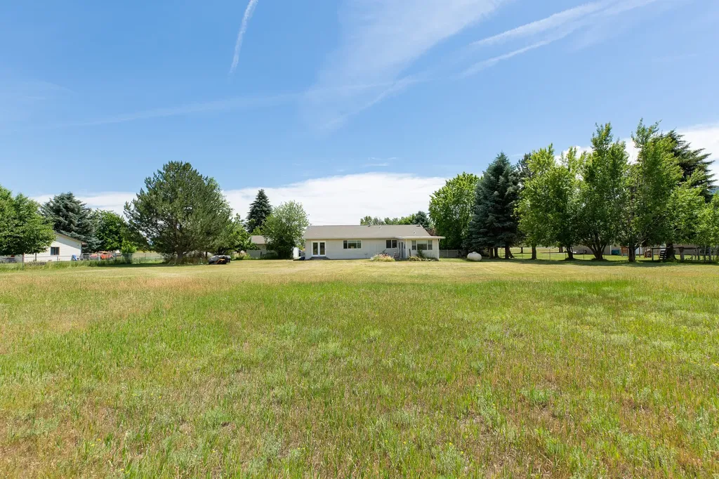16025 Broken Arrow Lane Frenchtown MT 59834