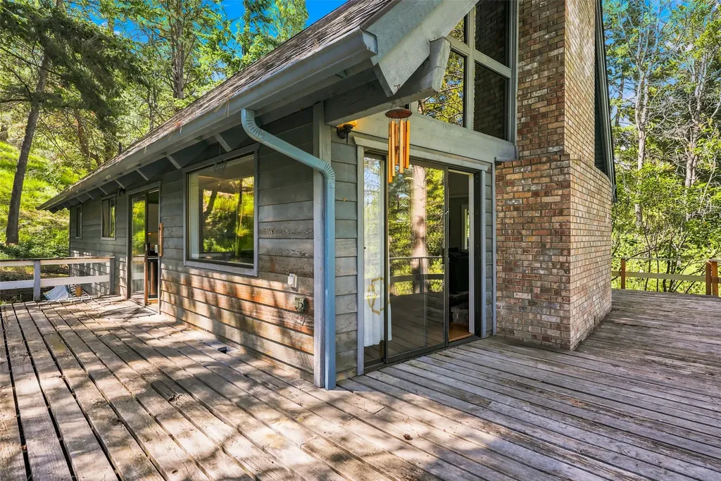437 Owings Loop Hamilton MT 59840