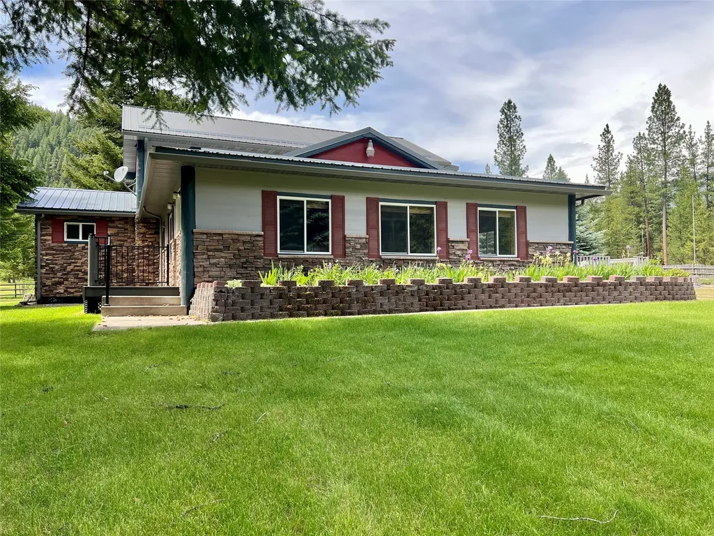 799 Outback Trail Alberton MT 59820