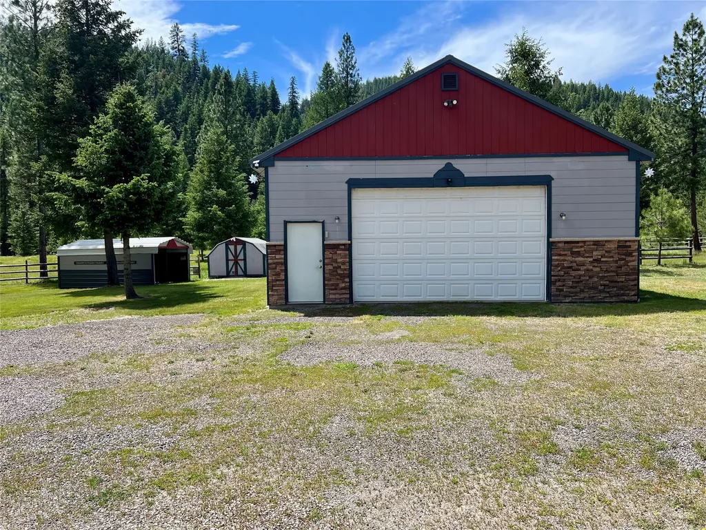 799 Outback Trail Alberton MT 59820