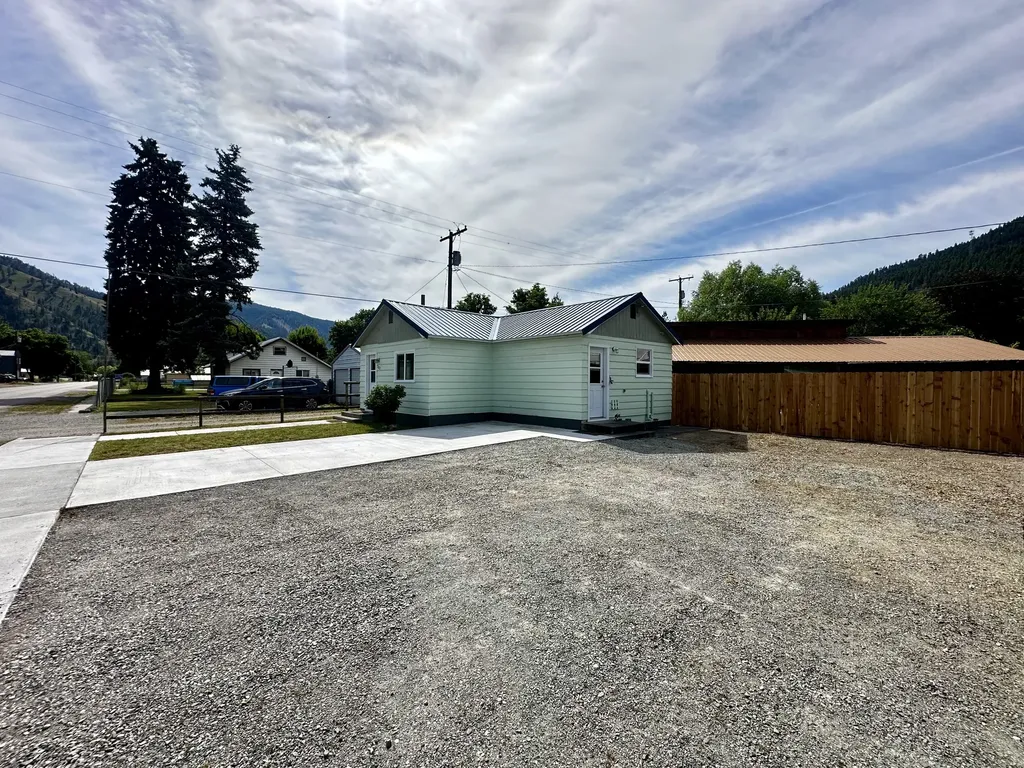 303 4th Avenue E Superior MT 59872