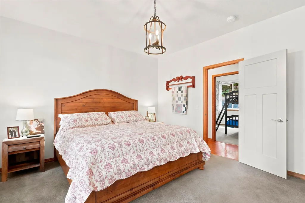 610 El Capitan Loop Stevensville MT 59870