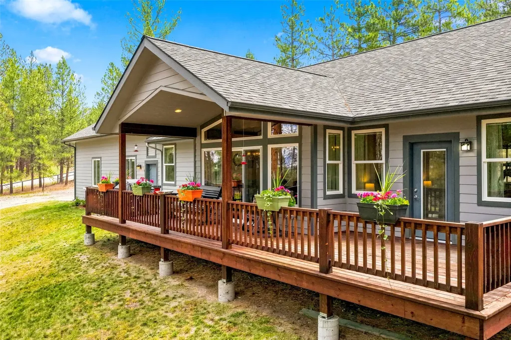 610 El Capitan Loop Stevensville MT 59870