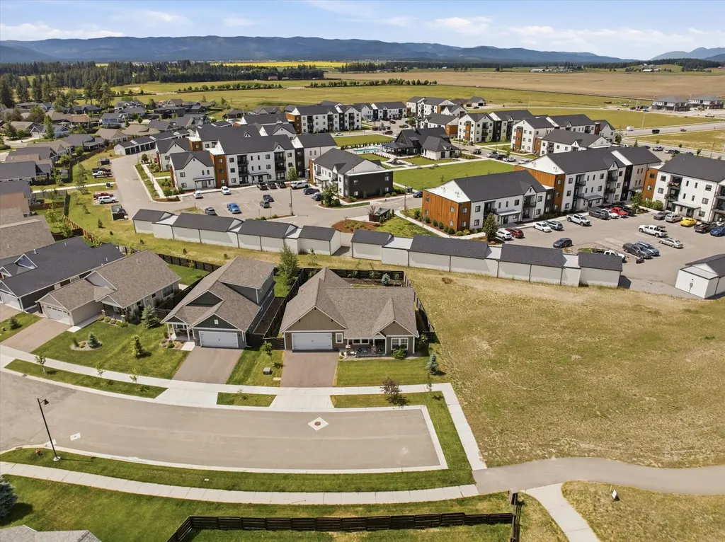 183 Silver Tip Trail Kalispell MT 59901