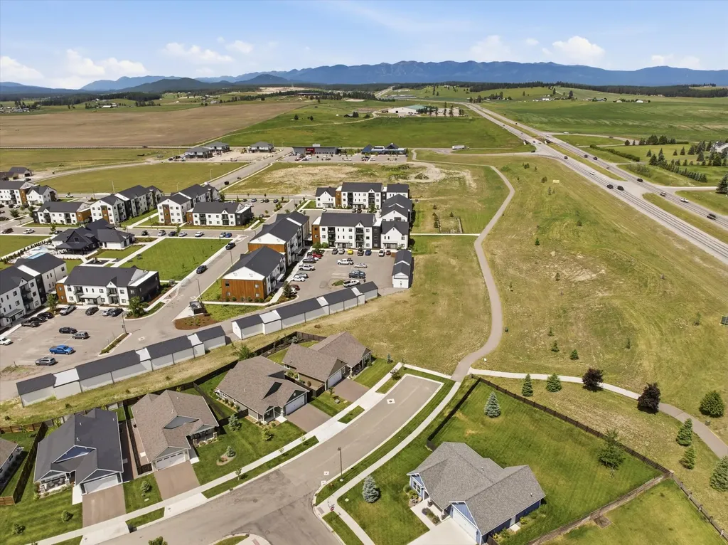183 Silver Tip Trail Kalispell MT 59901