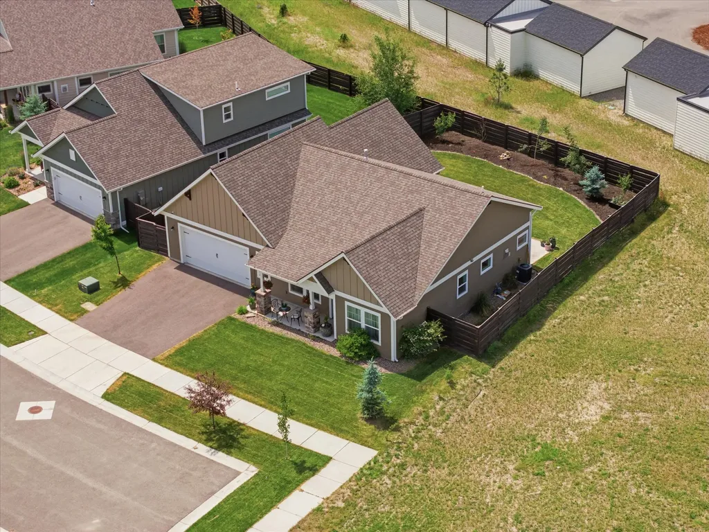 183 Silver Tip Trail Kalispell MT 59901