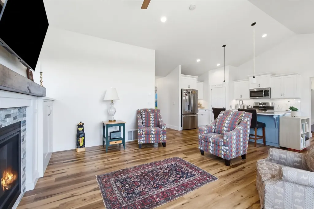 183 Silver Tip Trail Kalispell MT 59901