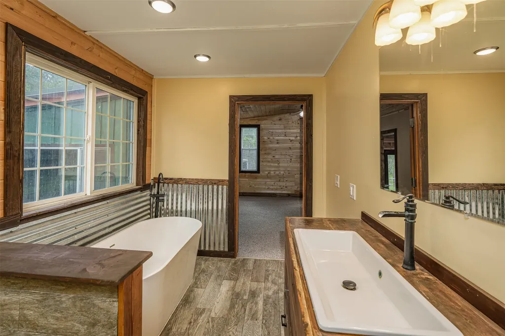 675 Griz Lane Marion MT 59925