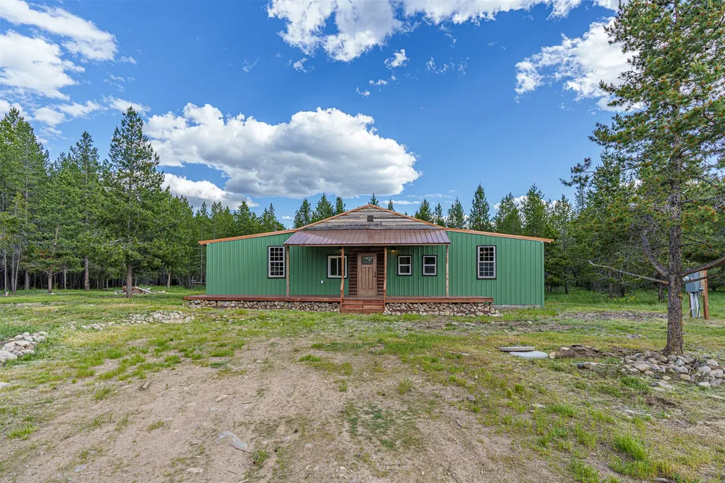 675 Griz Lane Marion MT 59925